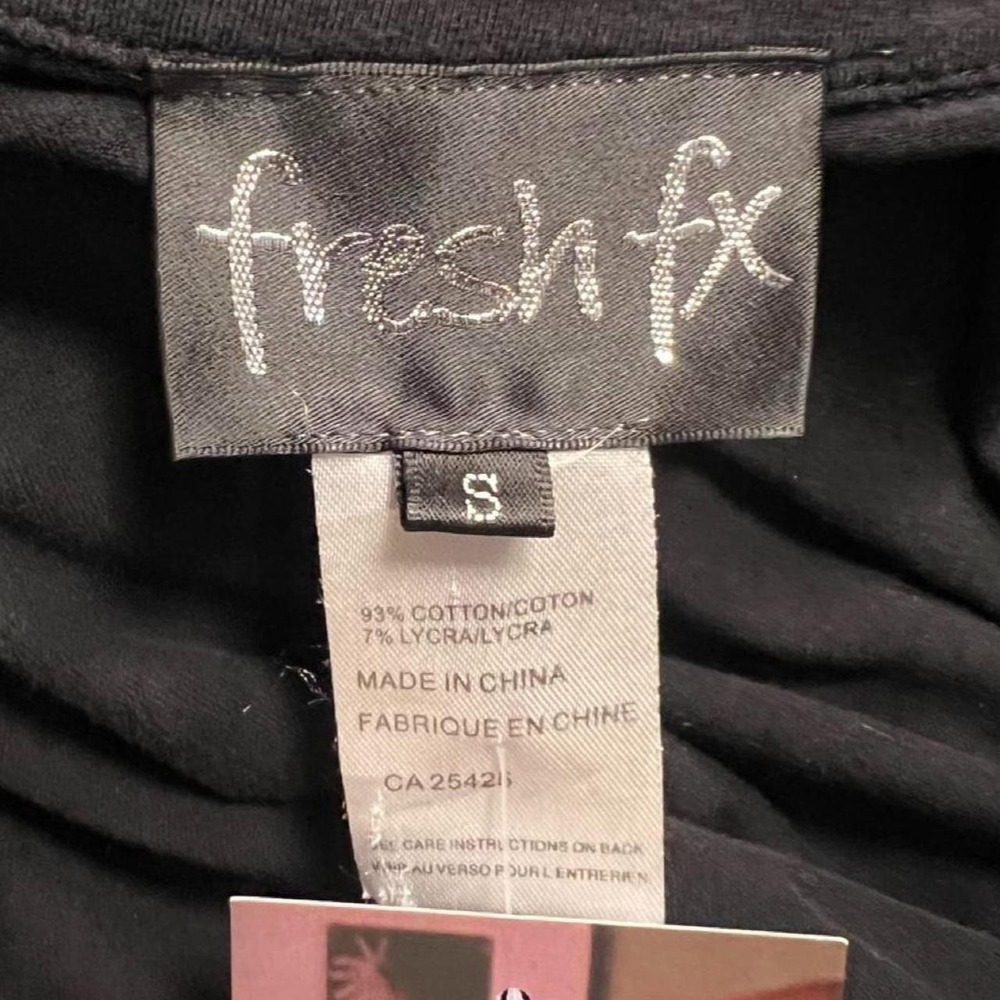 Graphic Zip-Up Jacket - Picture 6 of 6